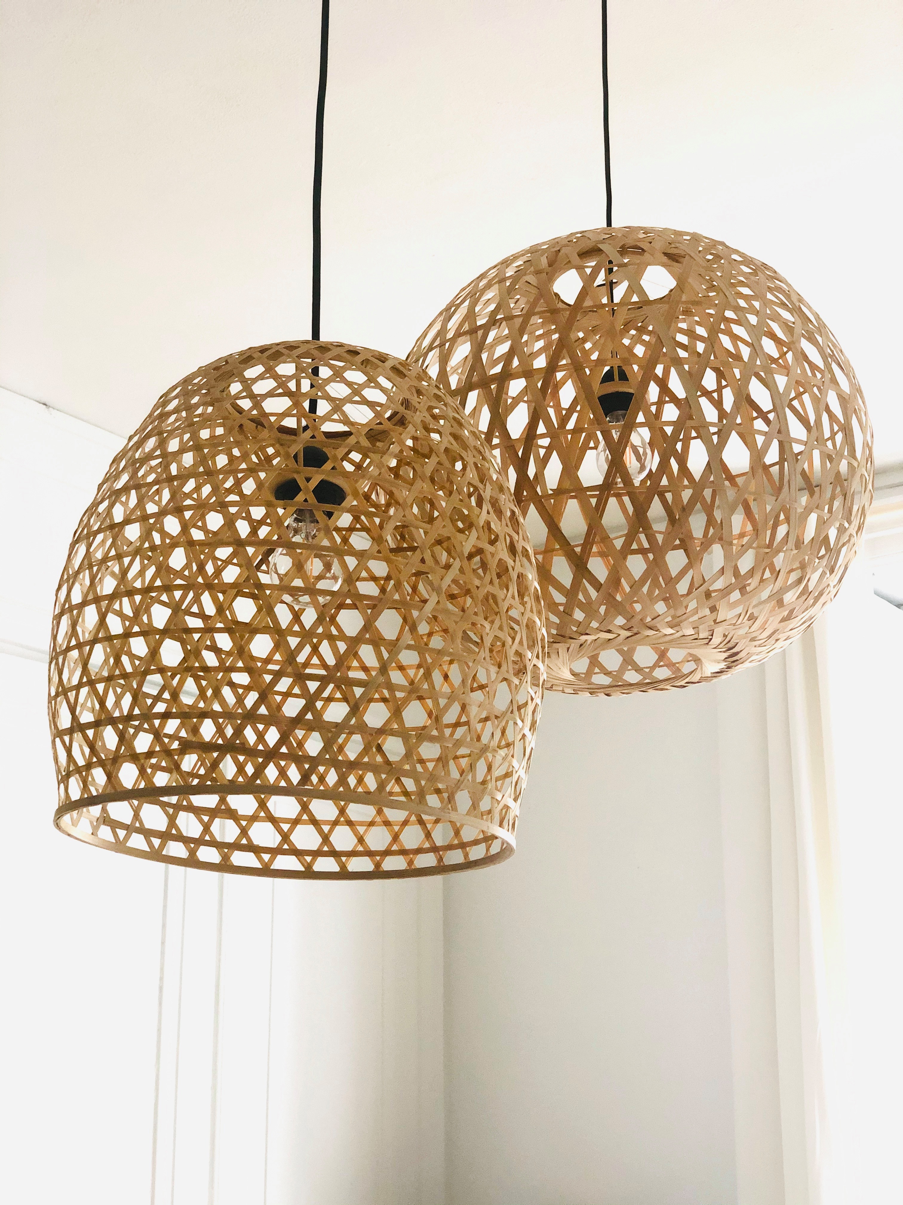 Suspension, plafonnier : quel modèle choisir pour mon salon ?